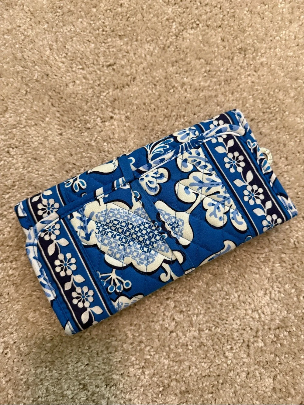 Vera Bradley Blue Lagoon Jewelry Roll NWT